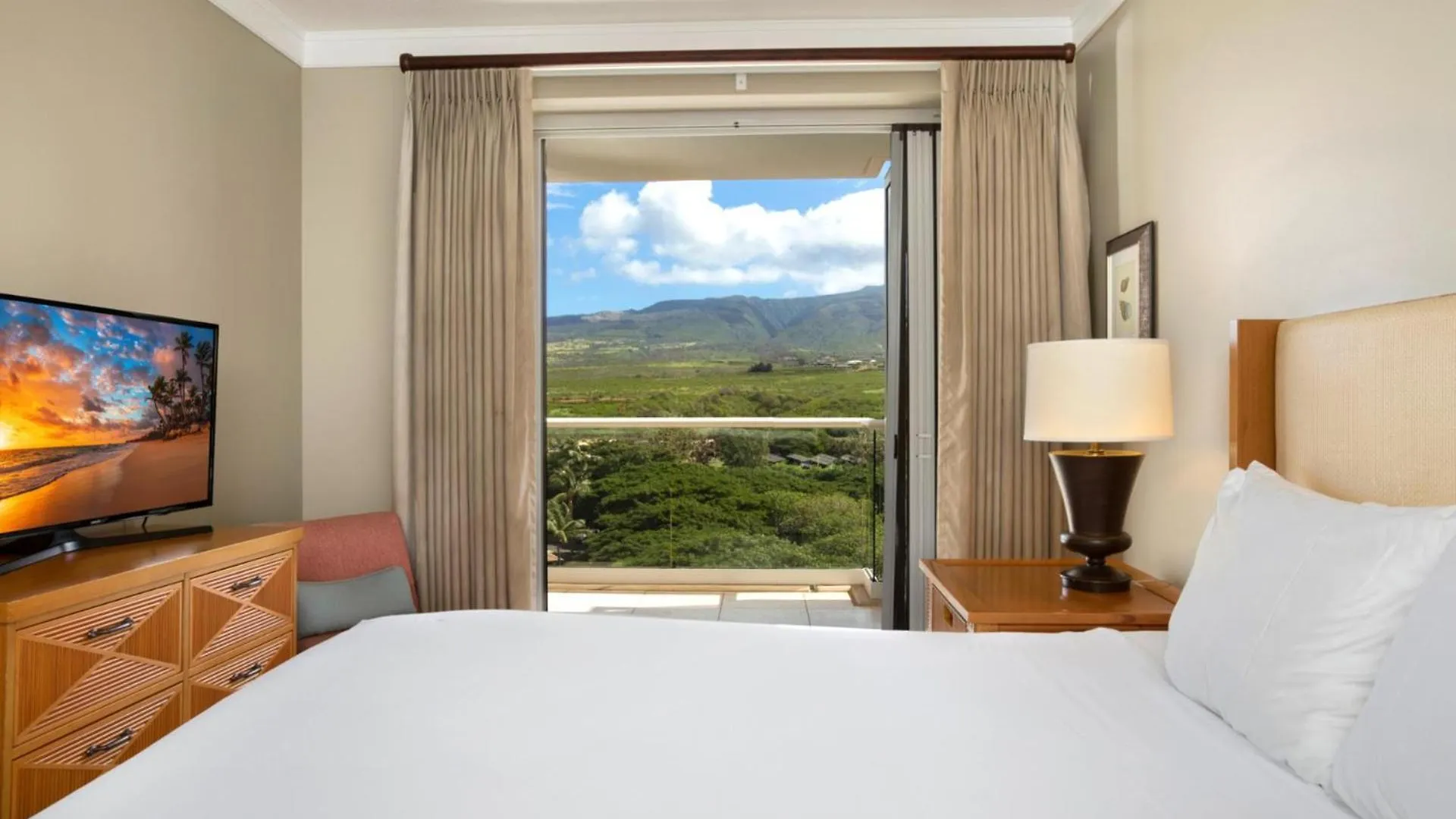 Kbm Resorts Free Car Honua Kai Hokulani Hkh-832 Gorgeous Mountain Views Kaanapali United States